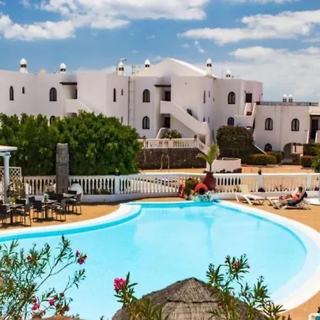 Tymi Groundfloor Apartament With Garden View Apartman Costa Teguise