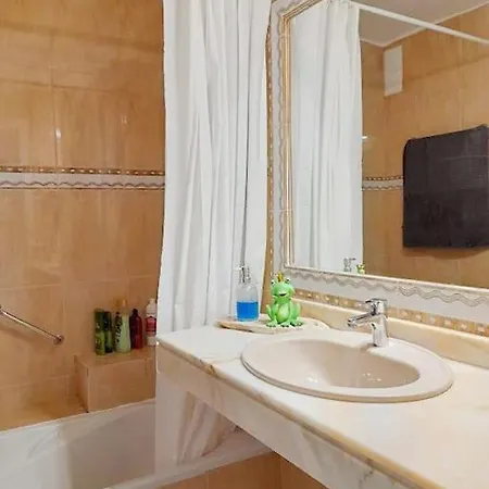 Tymi Groundfloor Apartament With Garden View Costa Teguise